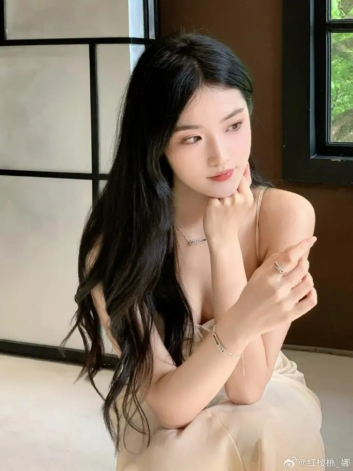 波动少女战斗画面